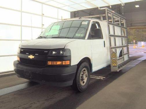 Summit White 2021 Chevrolet Express 3500 Work Van