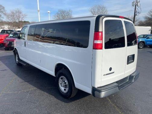 2020 Chevrolet Express 3500 LT