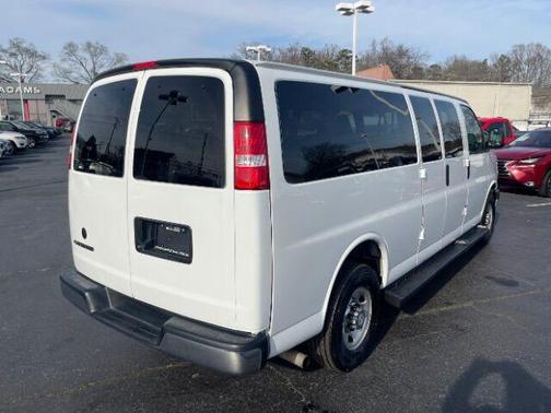 2020 Chevrolet Express 3500 LT