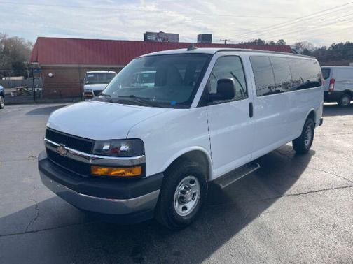 2020 Chevrolet Express 3500 LT