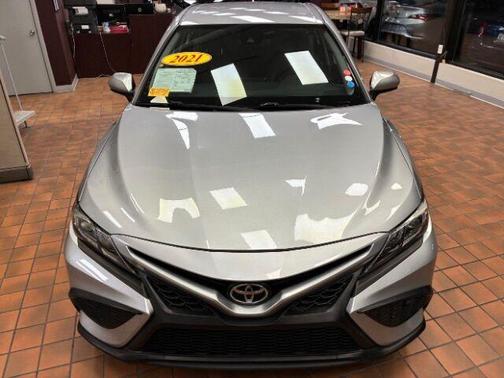 2021 Toyota Camry SE Nightshade