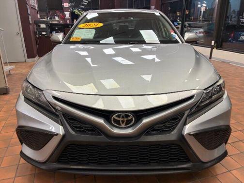 2021 Toyota Camry SE Nightshade