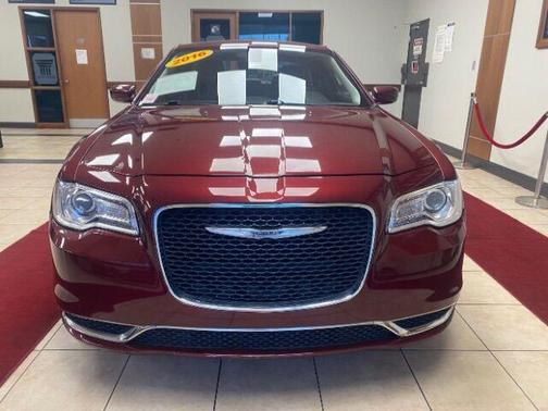 2016 Chrysler 300 Limited
