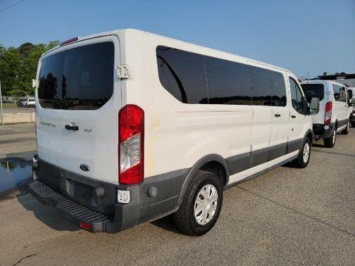 2015 Ford Transit-350 XLT