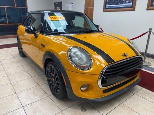 2016 MINI Hardtop Cooper