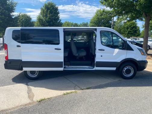 Oxford White 2016 Ford Transit-350 XL