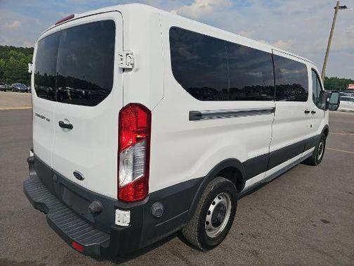 Oxford White 2016 Ford Transit-350 XL