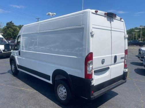 Bright White Clearcoat 2023 RAM ProMaster 2500 High Roof