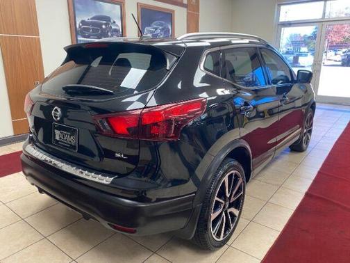 2018 Nissan Rogue Sport SL