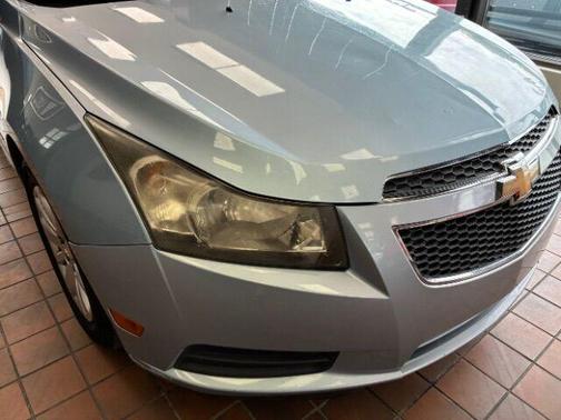 2011 Chevrolet Cruze LS