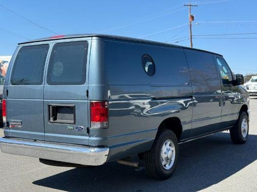 2013 Ford E250 Cargo