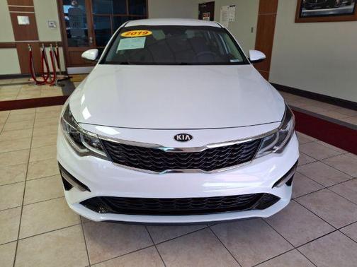 2019 Kia Optima S