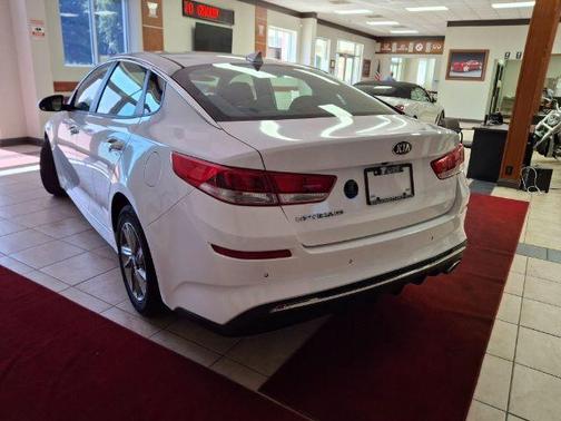 2019 Kia Optima S