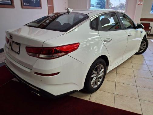 2019 Kia Optima S