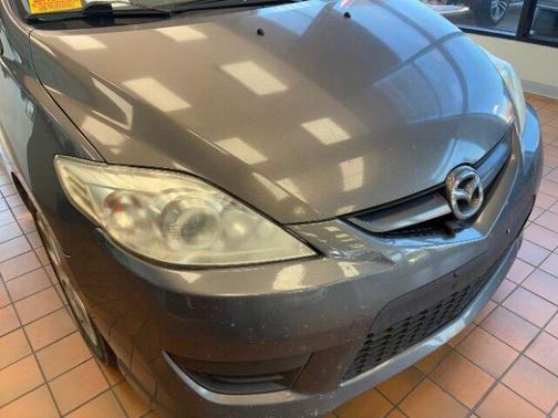 2010 Mazda Mazda5 Sport
