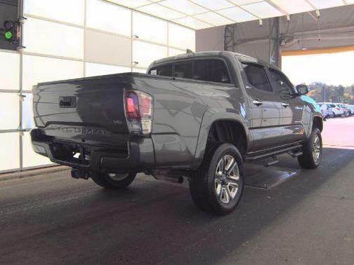 2016 Toyota Tacoma Limited
