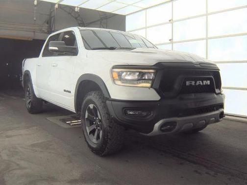 Bright White Clearcoat 2020 RAM 1500 Rebel