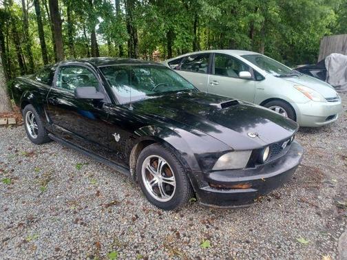 2009 Ford Mustang V6