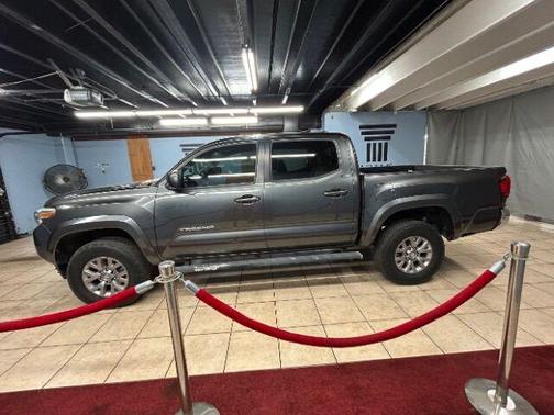 2018 Toyota Tacoma SR5