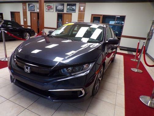 Photo 3 of 25 of 2020 Honda Civic LX