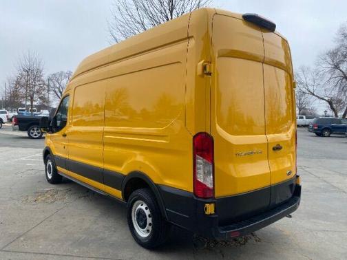 2021 Ford Transit-250 Base