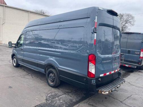2021 Ford Transit-250 Base