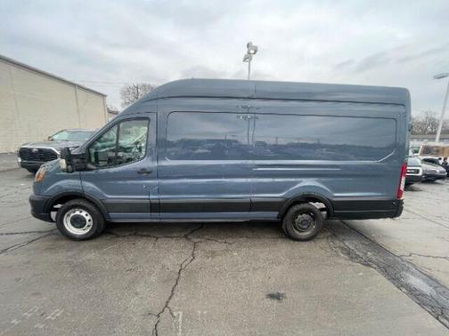 2021 Ford Transit-250 Base
