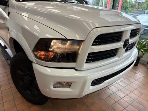 2017 RAM 3500 SLT