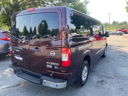 2013 Nissan NV Passenger NV3500 HD SL V8