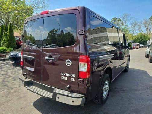 2013 Nissan NV Passenger NV3500 HD SL V8