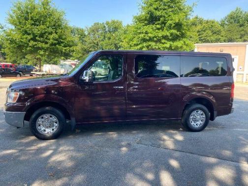 2013 Nissan NV Passenger NV3500 HD SL V8
