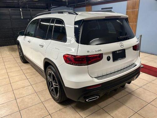 2021 Mercedes-Benz GLB 250 Base 4MATIC
