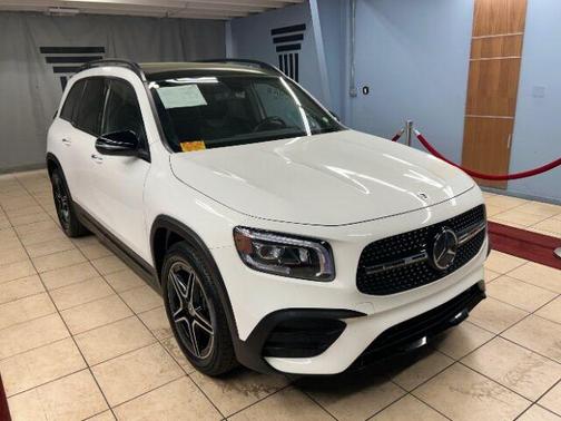 2021 Mercedes-Benz GLB 250 Base 4MATIC