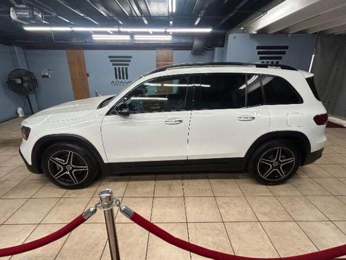 2021 Mercedes-Benz GLB 250 Base 4MATIC