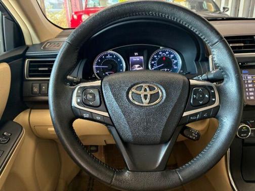 2015 Toyota Camry XLE