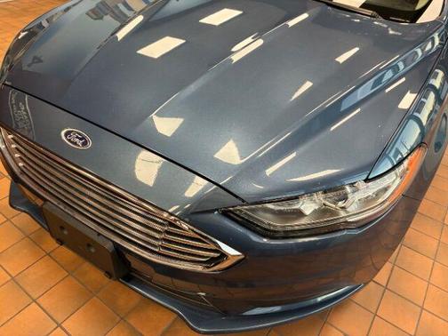 2018 Ford Fusion Hybrid SE