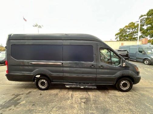 2019 Ford Transit-250 Base