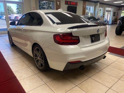 2015 BMW M235 i
