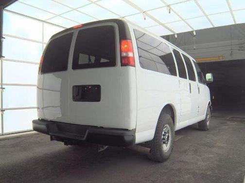 2010 Chevrolet Express 3500 LS