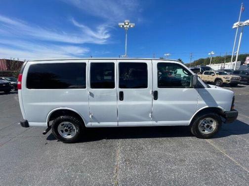2010 Chevrolet Express 3500 LS