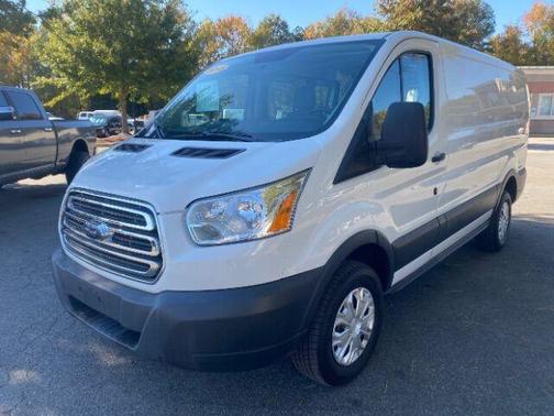 2015 Ford Transit-250 Base