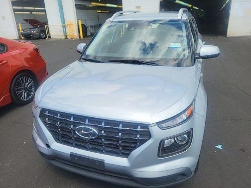 2021 Hyundai VENUE SEL