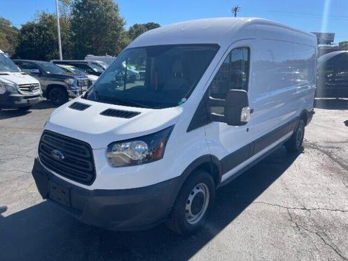 2018 Ford Transit-250 148 WB Medium Roof Cargo