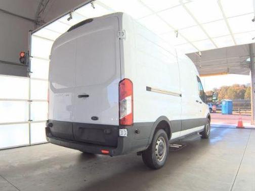 2018 Ford Transit-250 148 WB Medium Roof Cargo