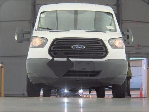 2018 Ford Transit-250 148 WB Medium Roof Cargo