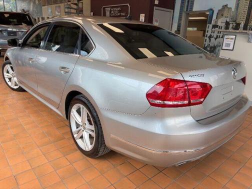 2014 Volkswagen Passat 2.0L TDI DSG SEL Premium