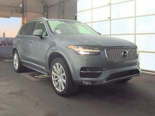 2018 Volvo XC90 T6 Inscription