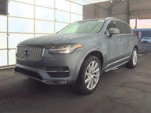 2018 Volvo XC90 T6 Inscription
