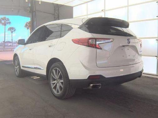 Platinum White Pearl 2022 Acura RDX Technology Package
