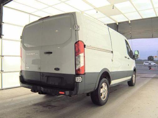 2017 Ford Transit-250 Base